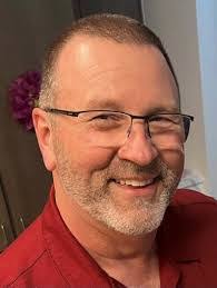 Geoffrey Carter's Instagram, Twitter & Facebook