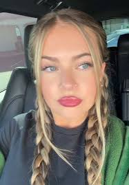 Hayden☆ (@haydenhuff101)