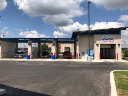 San antonio auto salon & spa is bringing a new take on the car wash business to san antonio. Swiftwater Car Wash 8 Unit Sale Leaseback Portfolio Investcore Commercial