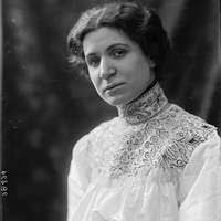 Lilly Hafgren-Waag um 1923. Opera advertisement