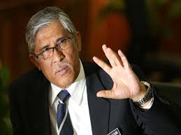 Ingin mengesah dan memaklumkan, tan sri abu kassim mohammad telah memohon kepada kerajaan bagi mempercepatkan. Jkkmar Garis 61 Inisiatif Perangi Rasuah
