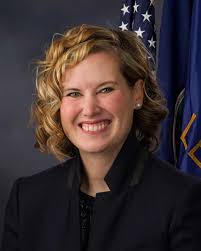 Julie Sayers's Instagram, Twitter & Facebook