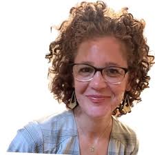 New year, new beginnings! Super excited to share that I have started a new  role as Senior Manager at Partnership for Public Service! I'm so  appreciative of the opportunities I have had