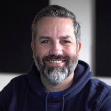 Paul Cushing's Instagram, Twitter & Facebook