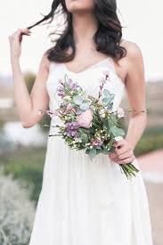Von pronovias, rosa clará … 20 Hochzeitsworkshop Spanien Ideen Hochzeit Mantilla Schleier Brautkleid