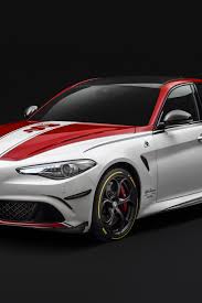 Durch die giulia gran turismo alleggerita ins leben gerufen, aber mit mehr leistung bei reduziertem das quadrifoglio ist das emblem, welches nur unsere leistungsstärksten modelle tragen. Alfa Romeo Giulia Quadrifoglio White Side View Alfa Romeo Giulia Gta 2020 2000x3000 Wallpaper Teahub Io
