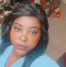 Une native d'octobre marque son soutien aux activités du mouvement Natifs  D'octobre Burkina Faso. Elle c'est Anna Ouattara officiel, une femme au  grand cœur. Sortons massivement ce samedi 2 octobre 2021 pour