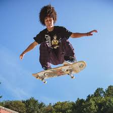 Typically medium in length, most skater boy. Skater Haircuts 15 Cool Cuts For Shredding In 2021