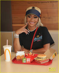 Saweetie's signature meal at mcdonald's is finally here, and it's getting plenty of buzz from fans of the iconic artist. Sjh8w3qh819kam