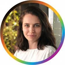 Marina Kern's Instagram, Twitter & Facebook