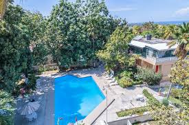 Carrefour, haiti — infobox settlement official name = carrefour native name = kafou settlement type = municipality pushpin pushpin label position = left pushpin map caption = location in haiti. Hotels In Carrefour Haiti 2018 World S Best Hotels