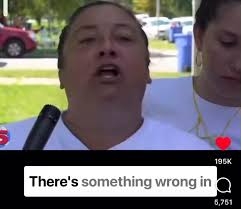 Robin Waugh-Castle🇨🇦🇺🇦's Video