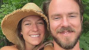 Best friends who fell in love after going