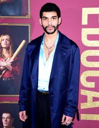 Le rêve américain.3 it was released in. Sex Education Qui Est Sami Outalbali L Acteur Francais Au Casting De La Saison 2 Sur Netflix Elle