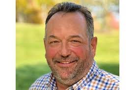 Timothy Rundle's Instagram, Twitter & Facebook