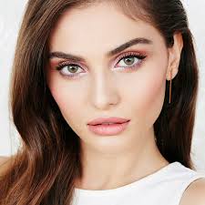 Top 6 make up trend to try in 2019