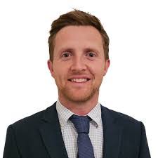 Stephen Bernhard's Instagram, Twitter & Facebook