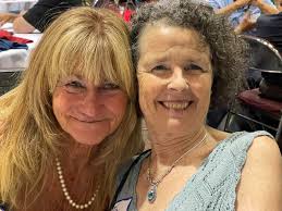 My brother Chris Munoz went to gering graduated 78 or79.