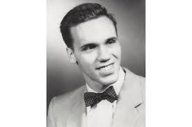 Susan Lesh's Instagram, Twitter & Facebook