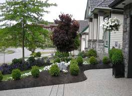 Reasons You Should Have A Good Front Garden Design Decorifusta Front Yard Garden Design Yard Landscaping Front Yard Garden