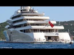 Спроектирована в дизайнерской фирме atabeyki design development (add). 1 5 Billion Eclipse Luxury Mega Yacht Youtube
