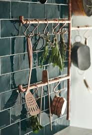 Howdens Small Cottage Kitchen Cottage Kitchen Design Interior Design Kitchen