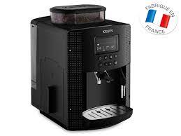 La machine à café krups yy8125fd fonctionne avec un broyeur, si vous aimez le café fraichement broyé, alors c'est celle qu'il vous faut. Krups Essential Machine A Cafe A Grain Machine A Cafe Broyeur Grain Cafetiere Expresso Ecran Lcd Nettoyage Automatique