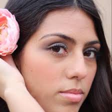 Daniela Cobian (kcobiang)