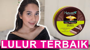 Scrub badan dapat menghilangkan sel kulit mati. Review Lulur Terbaik Murah Bagus Herborist Cokelat Rekomendasi Untuk Kulit Putih Mulus Youtube