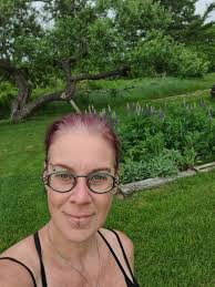 Any girlies looking for a new friend?