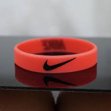 Led glow bracelets light up wristbands flashing arm wrist bands, flashing sports wristband pack of 8 glow in the christmas dark party supplies for concerts, festivals, sports, parties, night even. Glow In The Dark Rubber Bracelet Nike Rubber Bracelet Fashion Accessories Shopee Malaysia
