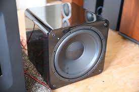 How To Choose A Subwoofer | The Master Switch
