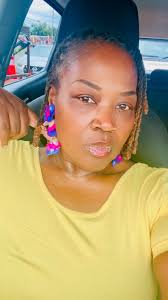 Dorit's earring made her ear appear longer