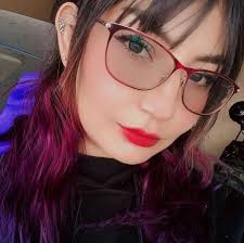 busto para blusa*💗💗 ✓hecho de plástico😎😎😎 ✓ideal de exhibidor ✓pocas  piezas disponibles‼️‼️‼️‼️ ✓que tu emprendimiento luzca sensacional🤩🤩🤩🤩  ✓con gancho giratorio🪝🪝🪝🪝🪝 Precio$150