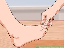 How To Use Acupressure To Induce Labour 11 Steps With
