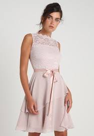 Van schoenen tot kleding, van sportartikelen tot accessoires | fashion inspiratie & de nieuwste trends vind je online bij zalando | gratis verzending* & retour. Swing Cocktailkleid Festliches Kleid Dark Blue Dunkelblau Zalando De Kleider Nach Anlassen Cocktailkleid Festliches Kleid