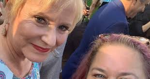 Thinking Pink: Pinky's Fandance