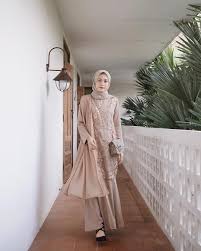 Selain warna dusty pink, gamis ini tersedia juga dalam warna. Model Baju Long Dress 2019 Off 61 Www Transanatolie Com