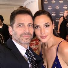 Zack Snyder shares selfie with Gal Gadot at 'Wonder Woman' premiere in  China