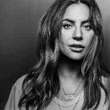 What To Make Of Gaga S Makeup Free Look Dazed Beauty