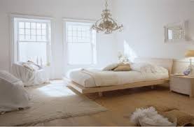 From sweet signs featuring love quotes to pretty pillow shams, these decorating ideas for couples are sure. Romantic Home Decorating Lets Your Home Speak The Language Of Love