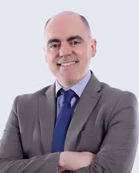 INFORMATION ON MODERATORS AND SPEAKERS: International meeting