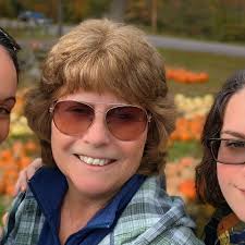 Fundraiser for Stefanie moschini by Stefanie Moschini : Honoring Susan  Moschini: Funeral & Memorial Donations