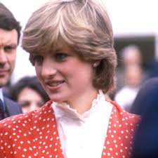 Diana, princess of wales), урождённая диана фрэнсис спенсер (англ. Princess Diana Before She Was Royal Images Of Young Princess Diana