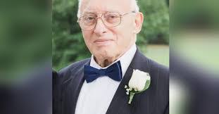 Carmela Augello's Instagram, Twitter & Facebook