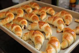 Leckere Und Schnelle Kase Schinken Hornchen Aus Dem Thermomix Hornchen Rezept Rezepte Schneller Kuchen Thermomix Rezeptwelt