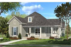 You'll be living larger than you thought 992 sq.ft. Country Ranch Plan 3 Bedrms 2 Baths 1900 Sq Ft 142 1048