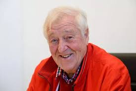 Being Me: How Jackie Trent came to romance Elvis and write songs for Frank  Sinatra