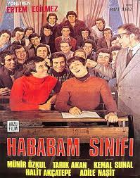Bu müdür mahmut hocadır lakabıda kel mahmuttur. Hababam Sinifi Film Serisi Vikipedi
