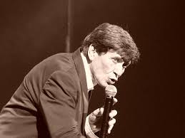 Storia della vita di gianni minà, giornalista, scrittore e conduttore tv italiano. Gianni Morandi Wikipedia